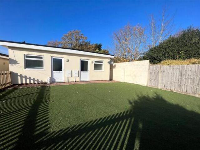 Flat for rent in Barton Stacey, Hampshire
