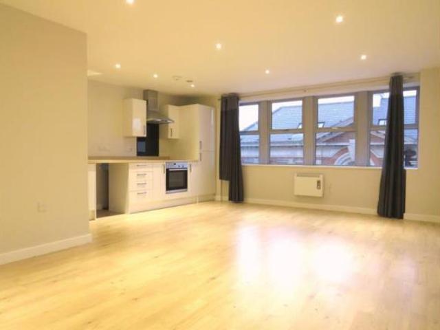 Studio for rent in Key Street, Suffolk