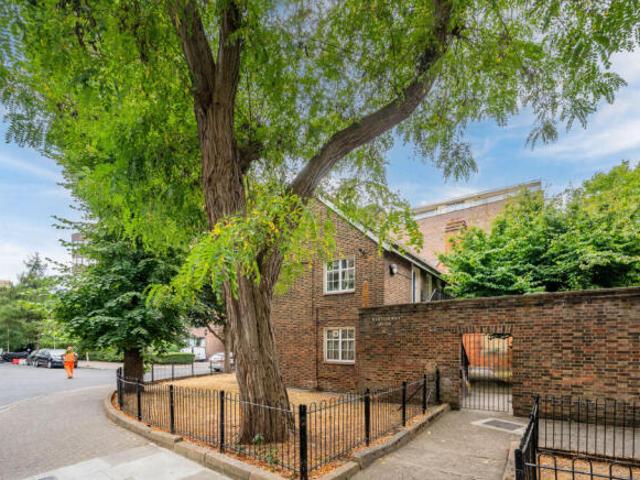 Studio for rent in St. John's Wood, Greater London