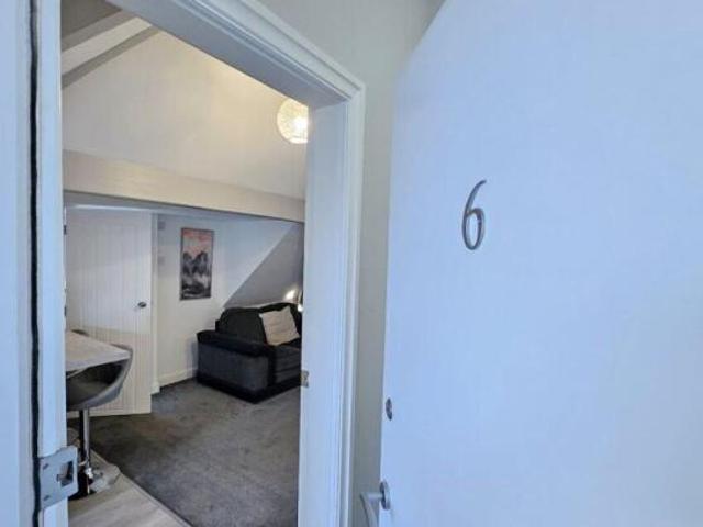 Studio for rent in Lee Bank, Greater Manchester