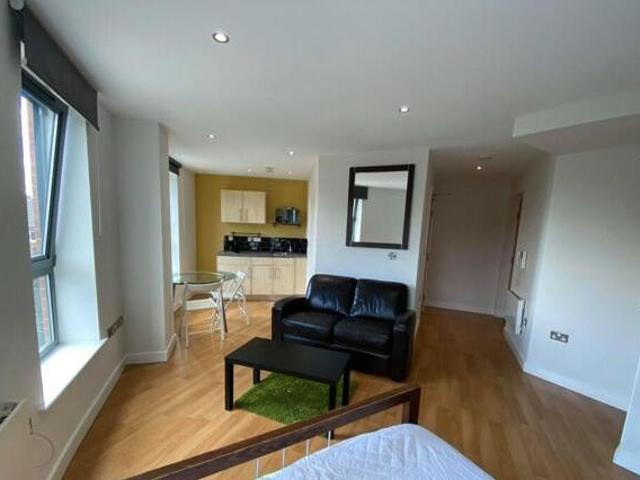 House for rent in Saint George's, South Yorkshire