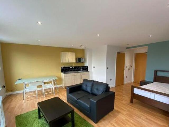 House for rent in Saint George's, South Yorkshire