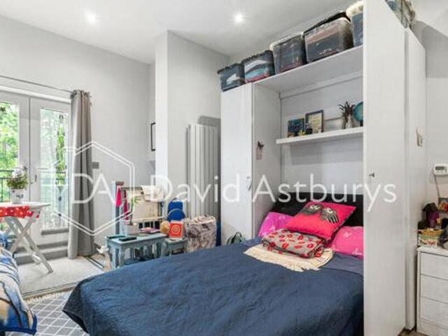 House for rent in Lyons, Greater London