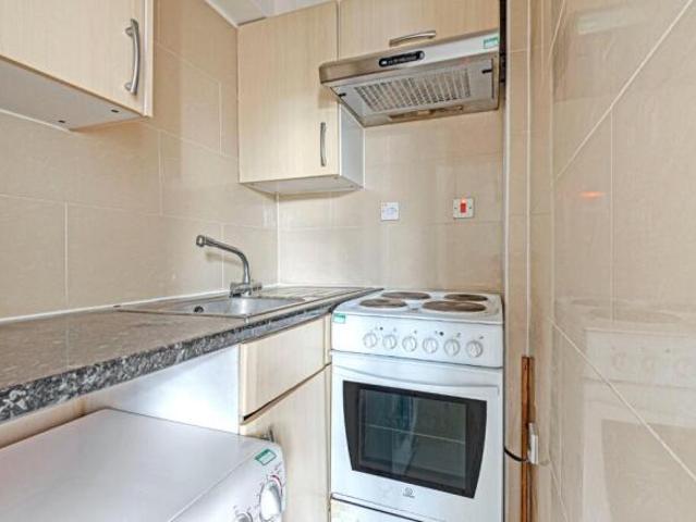 Flat for rent in Cat Hill