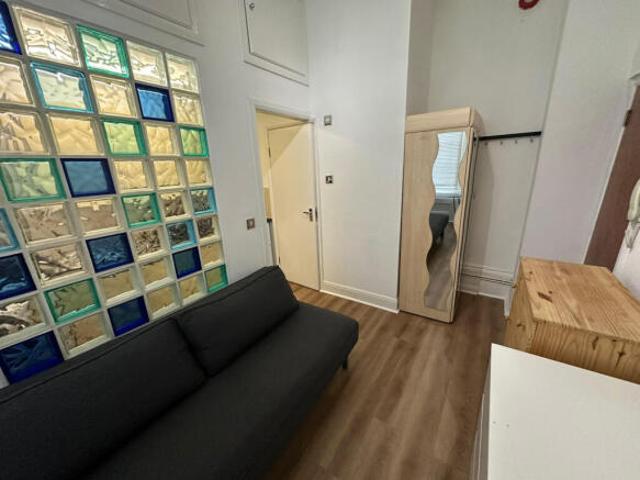 Studio for rent in Finsbury Park, Greater London