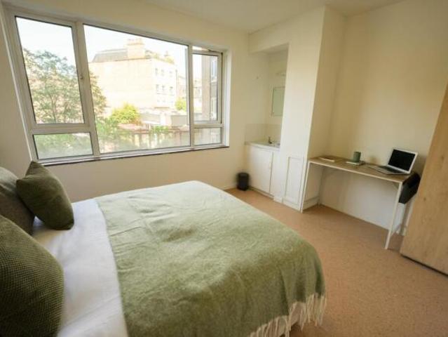 Room for rent in New Eltham, Greater London