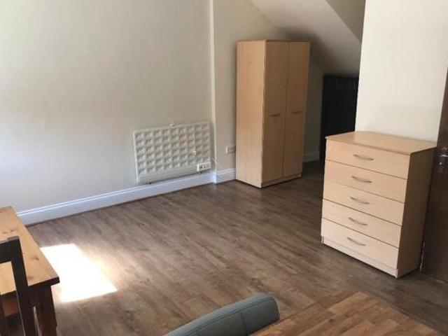 House for rent in Barton Stacey, Hampshire