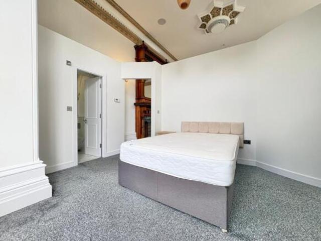 Flat for rent in Far Headingley, Headingley