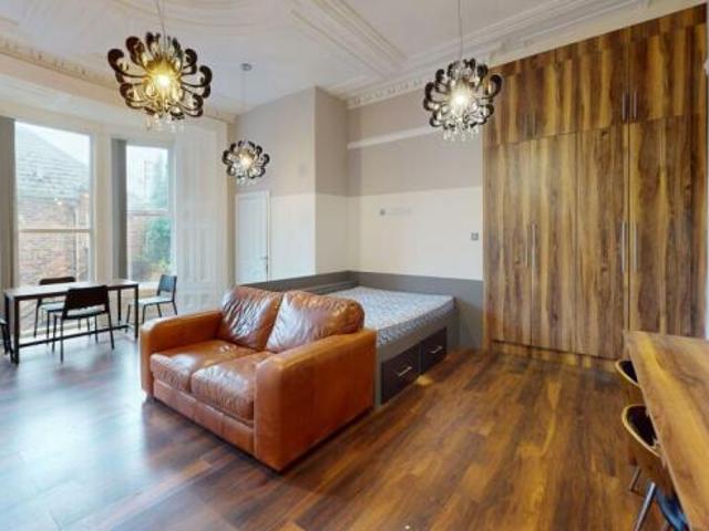 Studio for rent in Tyne And Wear