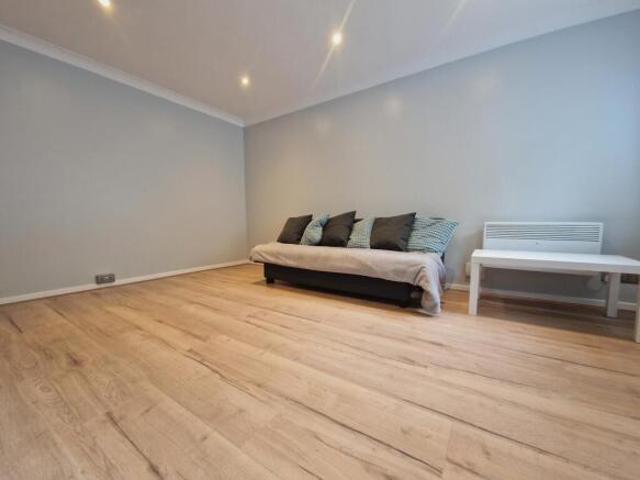 Studio for rent in Old Netley, Eastleigh