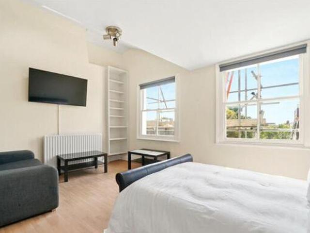 House for rent in Lyons, Greater London
