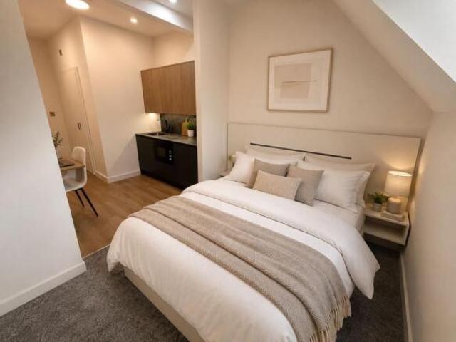 Studio for rent in East Midlands