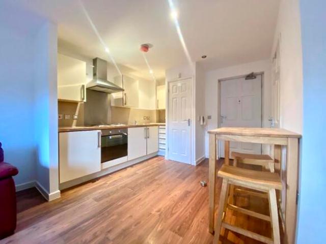 Studio for rent in South Yorkshire