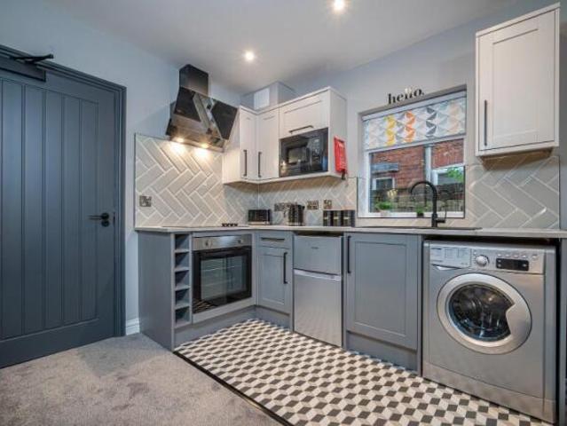 Studio for rent in Wiltshire