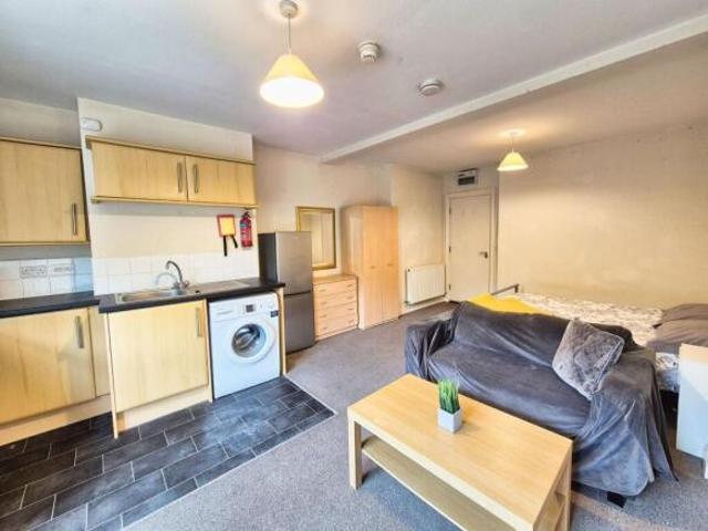Studio for rent in Ecclesall, Isle Of Man