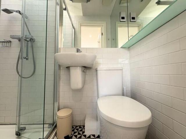 Studio for rent in Gloucester, Gloucestershire
