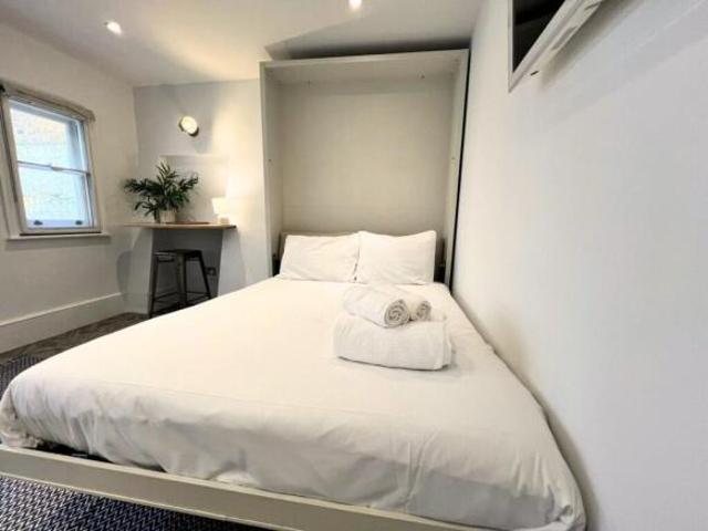 Studio for rent in Gloucester, Gloucestershire
