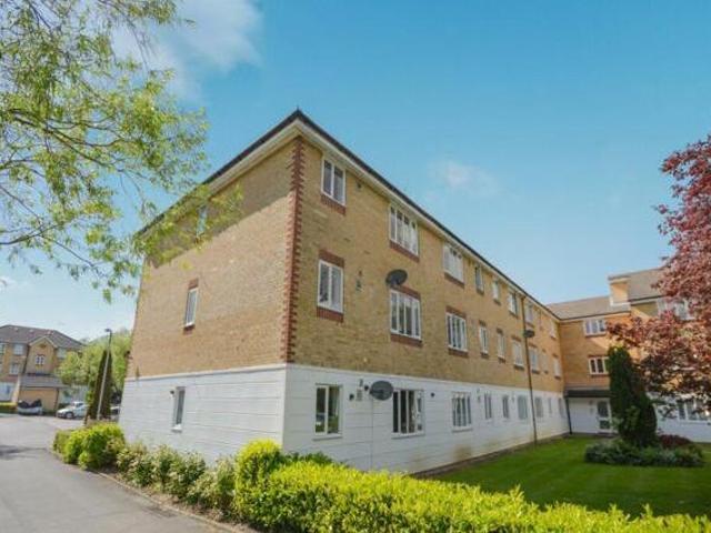 House for rent in Surrey