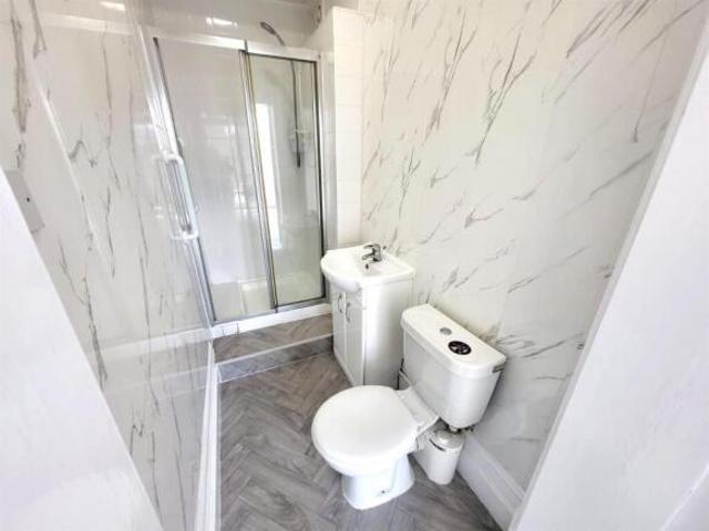 Studio for rent in Tettenhall, West Midlands