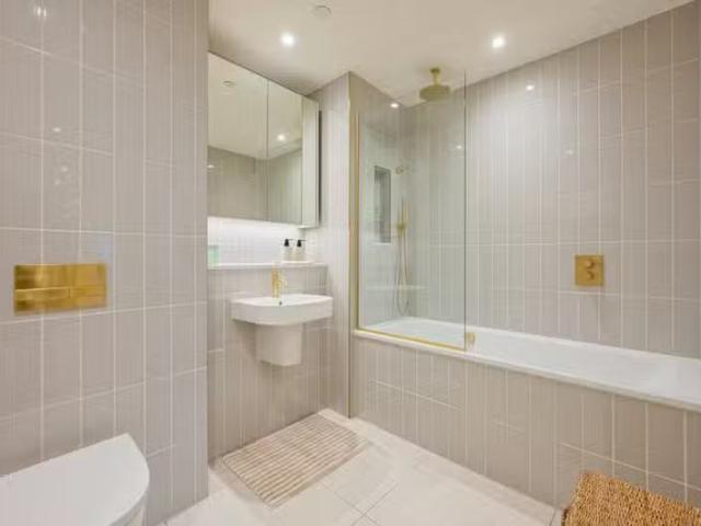 House for rent in Higham Hill, Greater London
