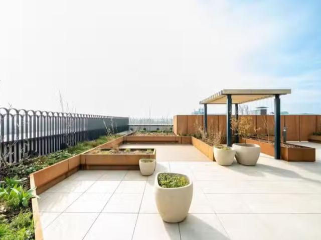 House for rent in Kingston Upon Thames, Greater London
