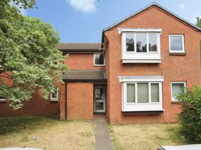 House for rent in Ewens Farm, Golden Valley