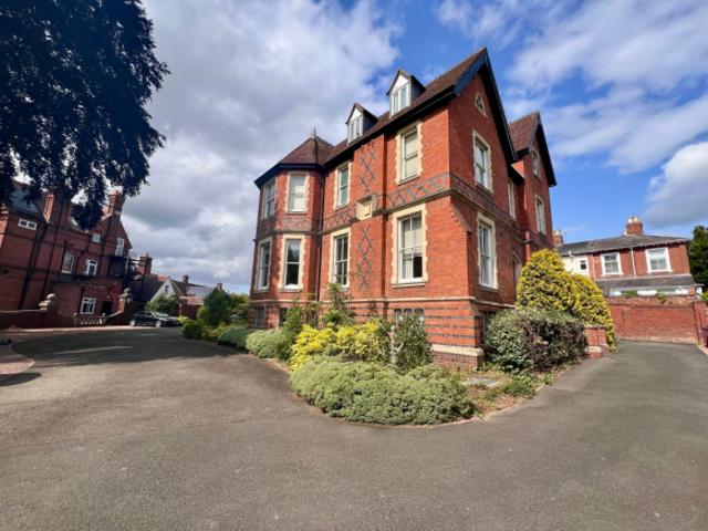 Studio for rent in Barbourne, Worcestershire