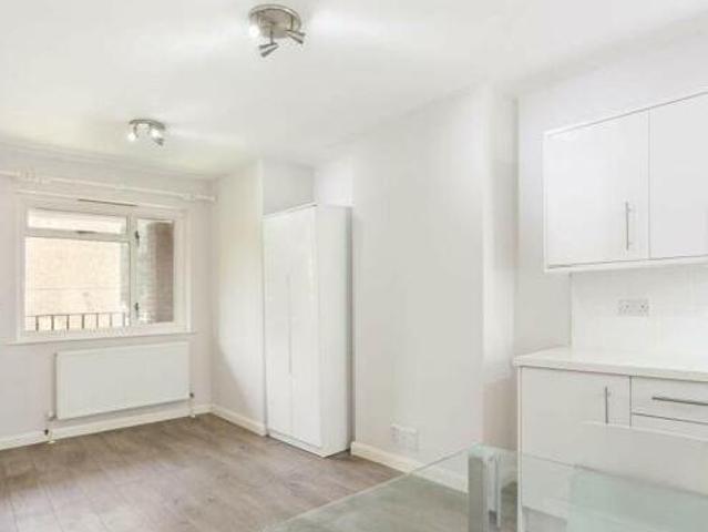 House for rent in Lyons, Greater London