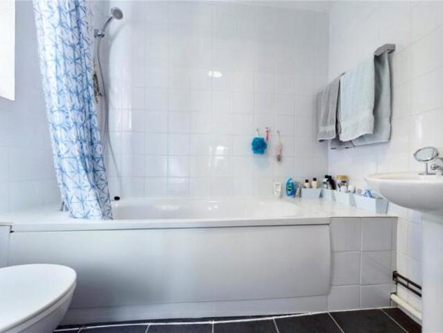 Studio for rent in The Reading Room, Kintbury
