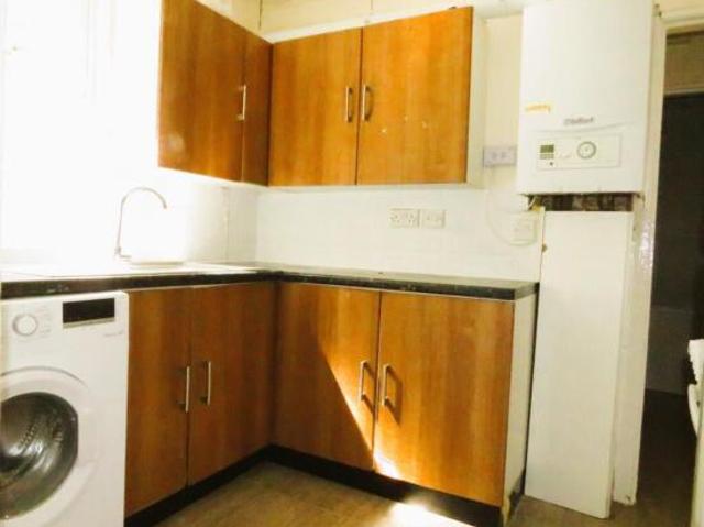 Studio for rent in Cat Hill