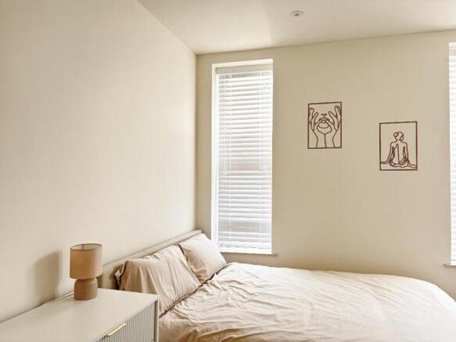 Studio for rent in East Midlands