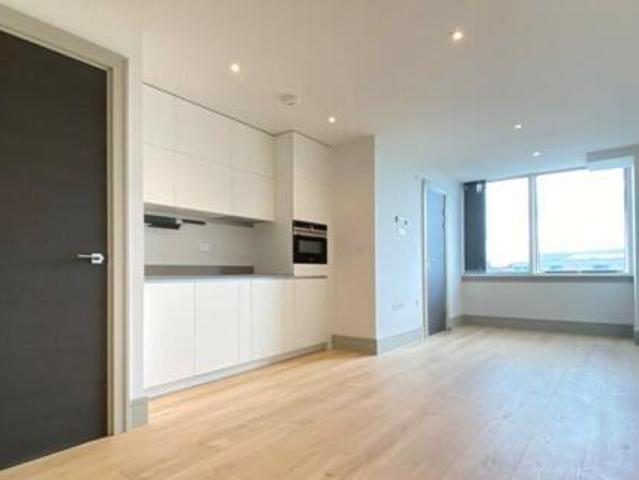 House for rent in Uxbridge, Greater London