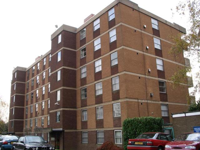 Studio for rent in Hendon