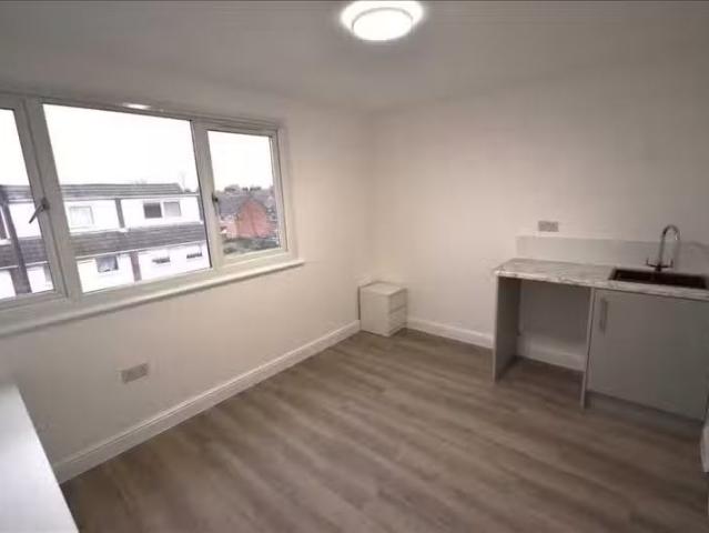 House for rent in New Town, Monks Orchard