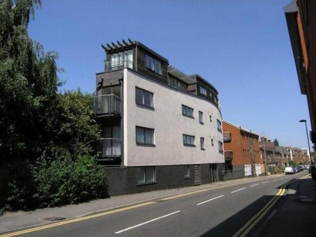 Studio for rent in Guildford Park, Westborough