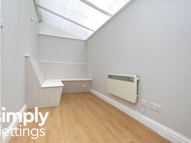 Flat for rent in Worthing, West Sussex