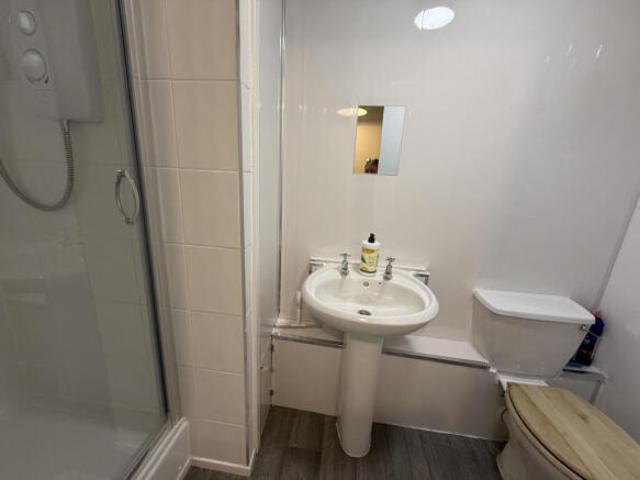 Studio for rent in Hull, City Of Kingston Upon Hull