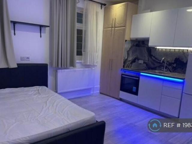 House for rent in Wembley, Greater London