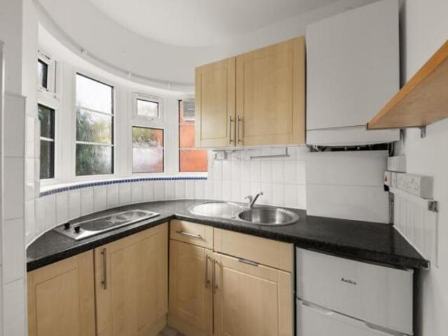 Studio for rent in Uxbridge, Greater London