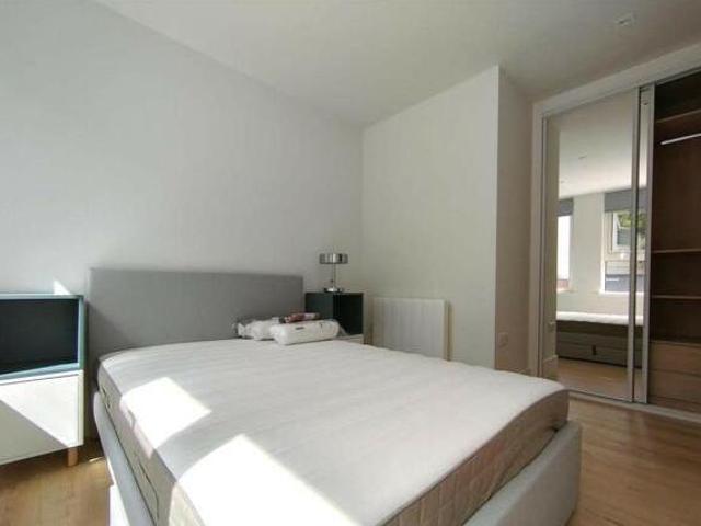 House for rent in Blackhills, Surrey