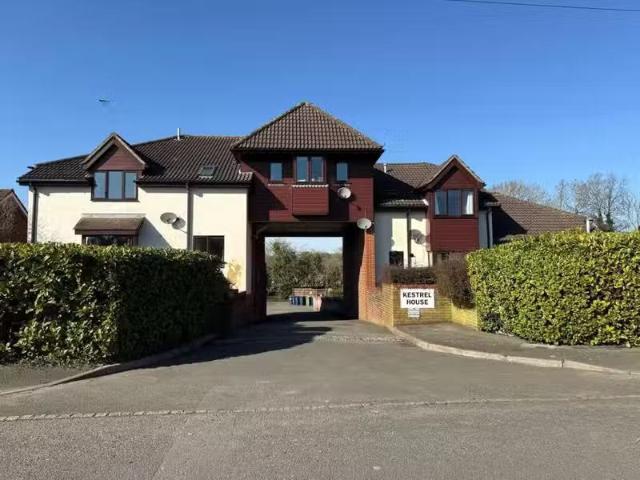 House for rent in Fole, Surrey