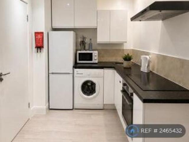 Studio for rent in Cat Hill