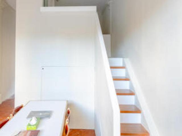 Studio for rent in Cat Hill