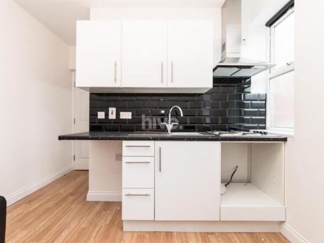Studio for rent in Fenham, Newcastle upon Tyne