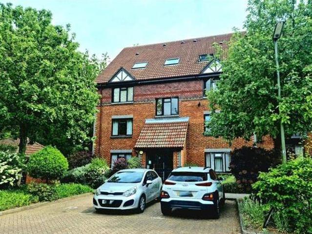 House for rent in Sheerwater, Woking