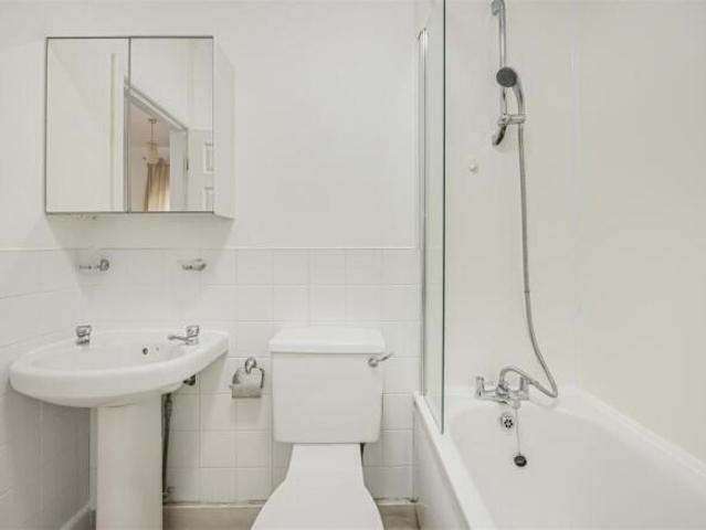 Flat for rent in Upper Walthamstow, Greater London
