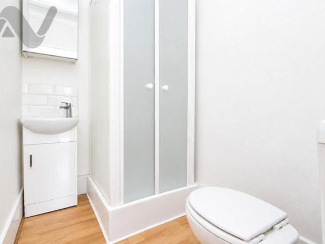 Studio for rent in Cat Hill