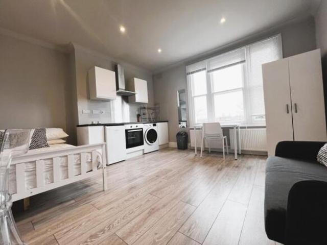 Flat for rent in Cat Hill, Isle Of Man