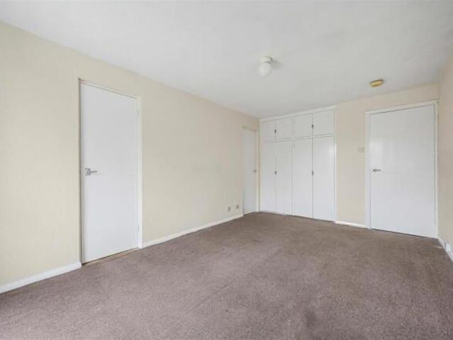Studio for sale in Whitley, Reading