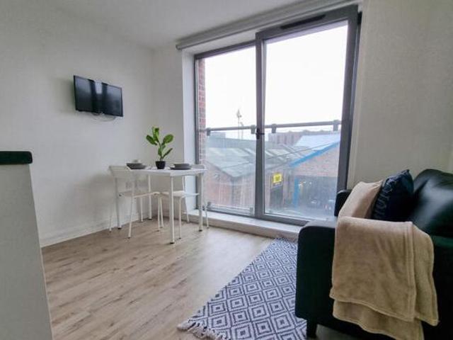 House for sale in Birkenhead, Liverpool City Region